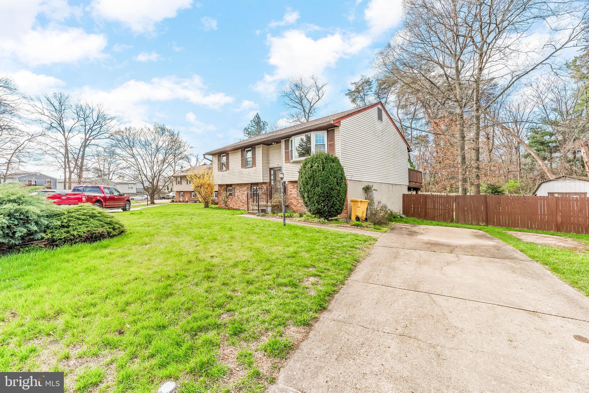 610 Dogwood Dr