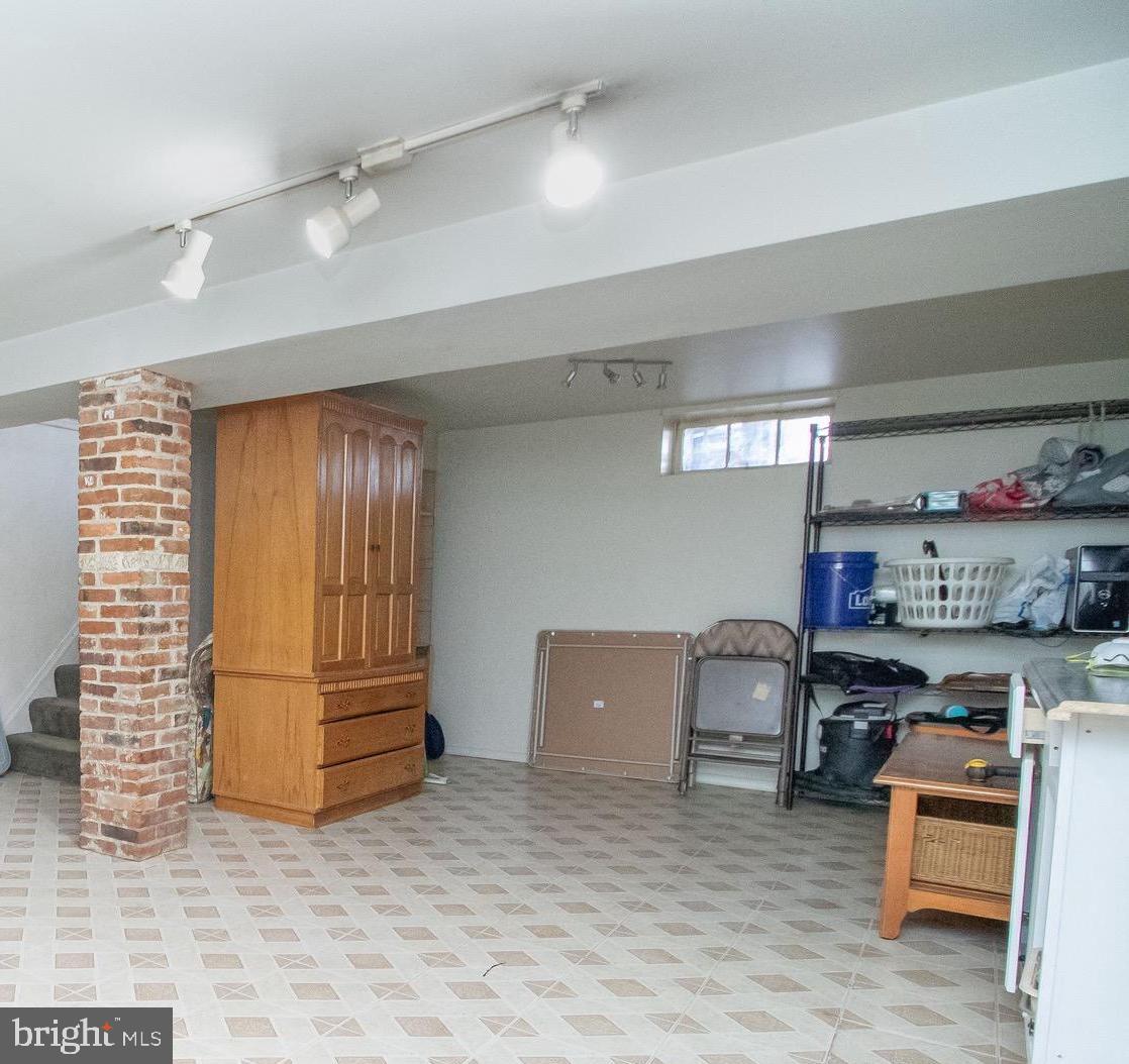 804 Geis Cir