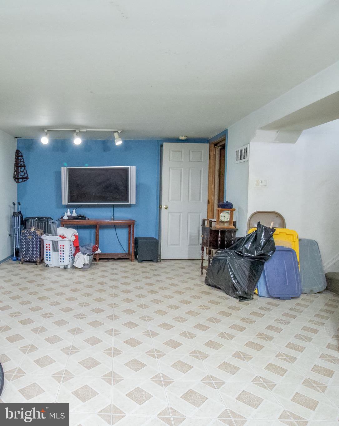 804 Geis Cir