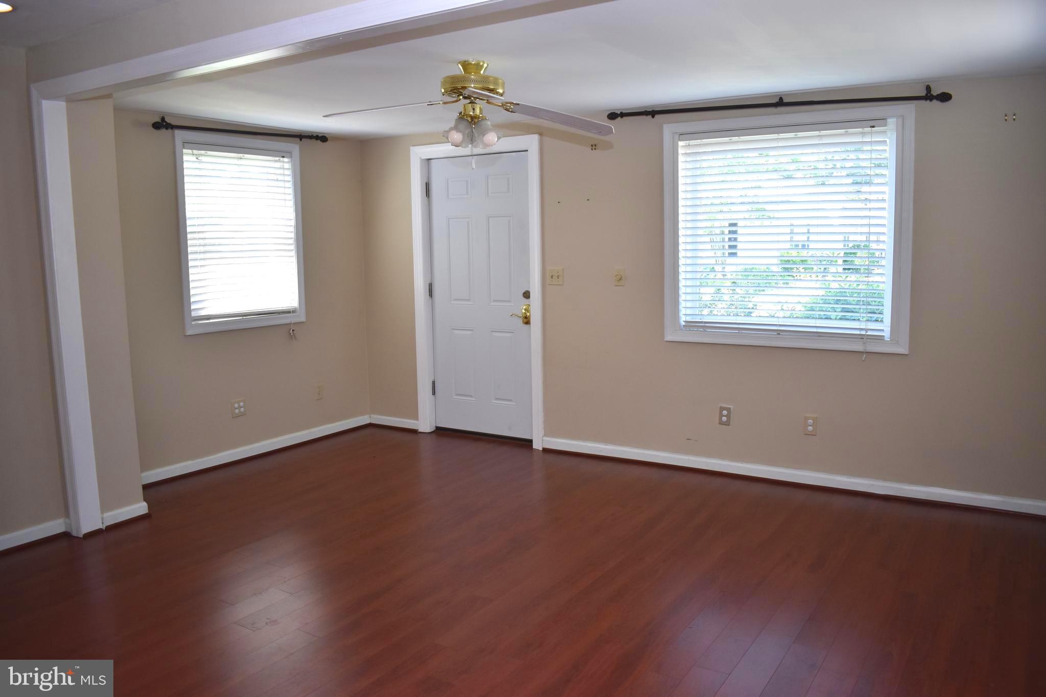 1008 Upton Rd