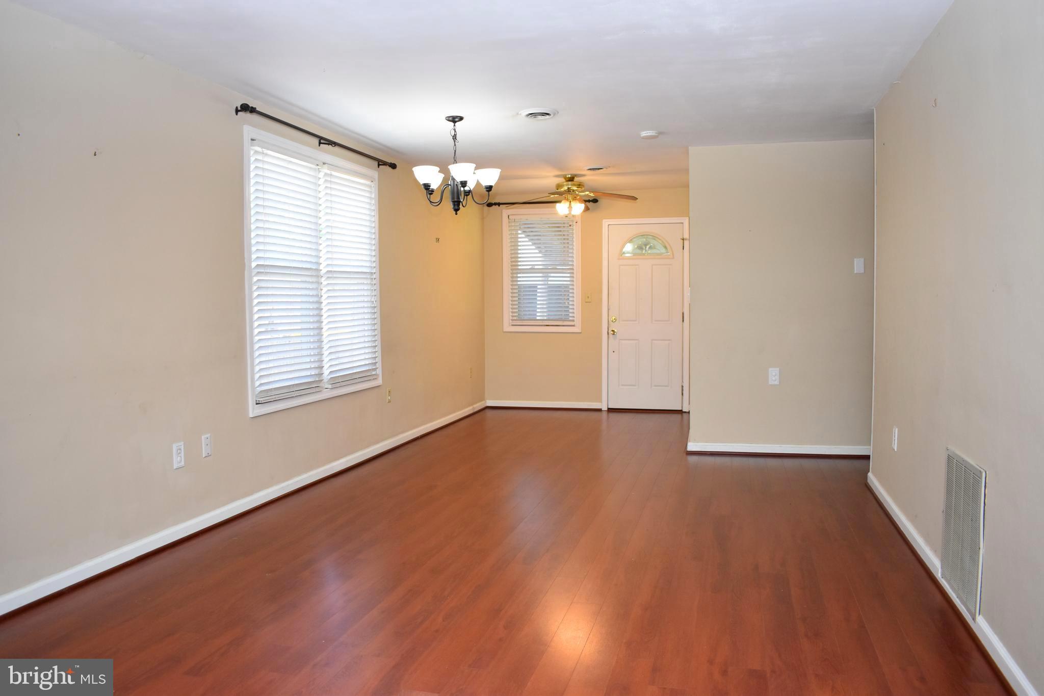 1008 Upton Rd