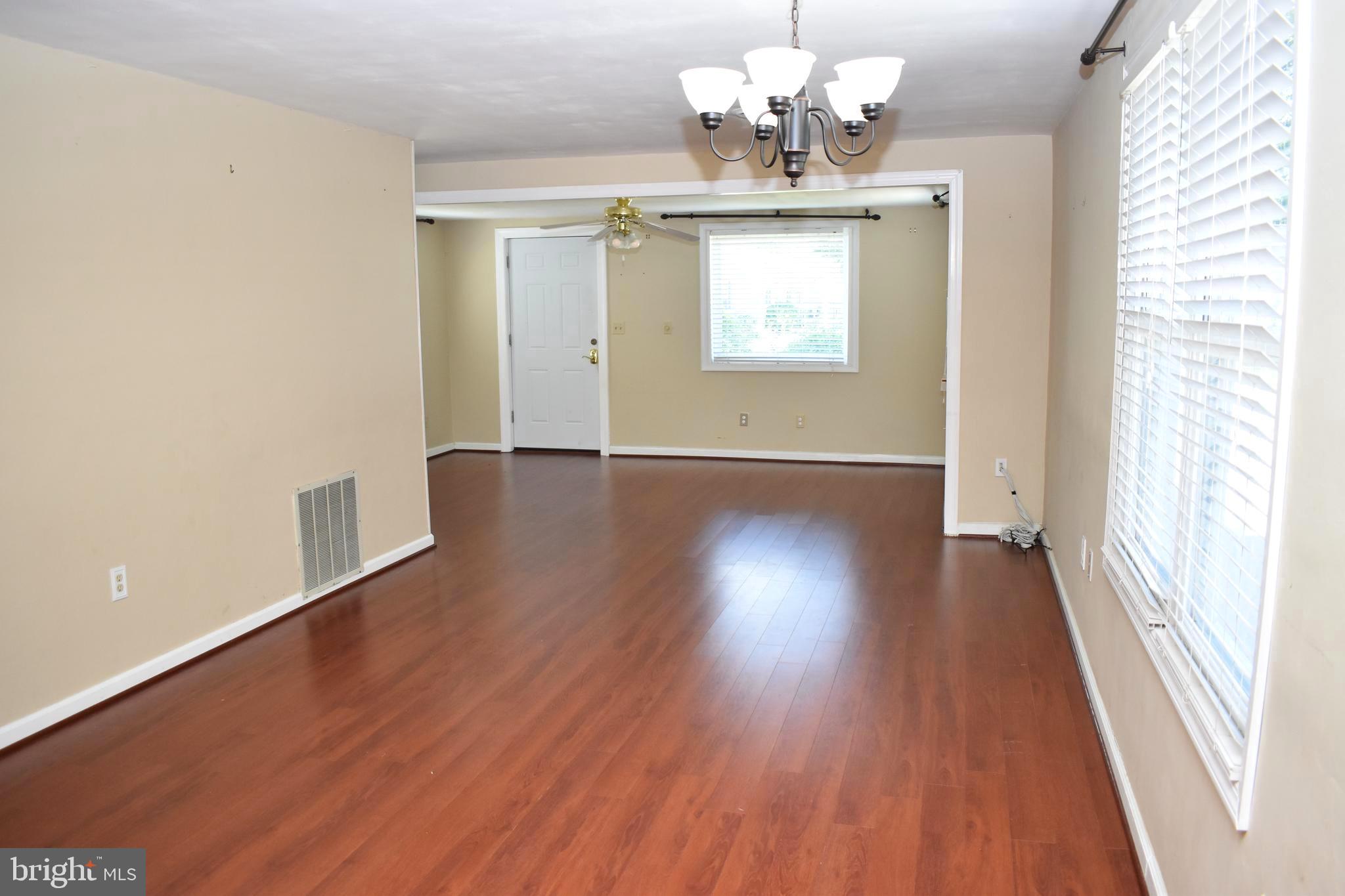 1008 Upton Rd