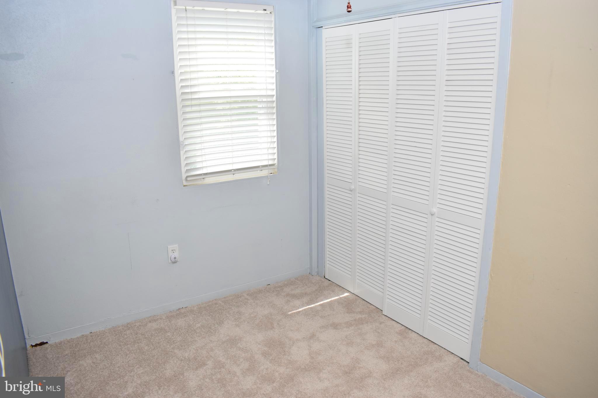 1008 Upton Rd