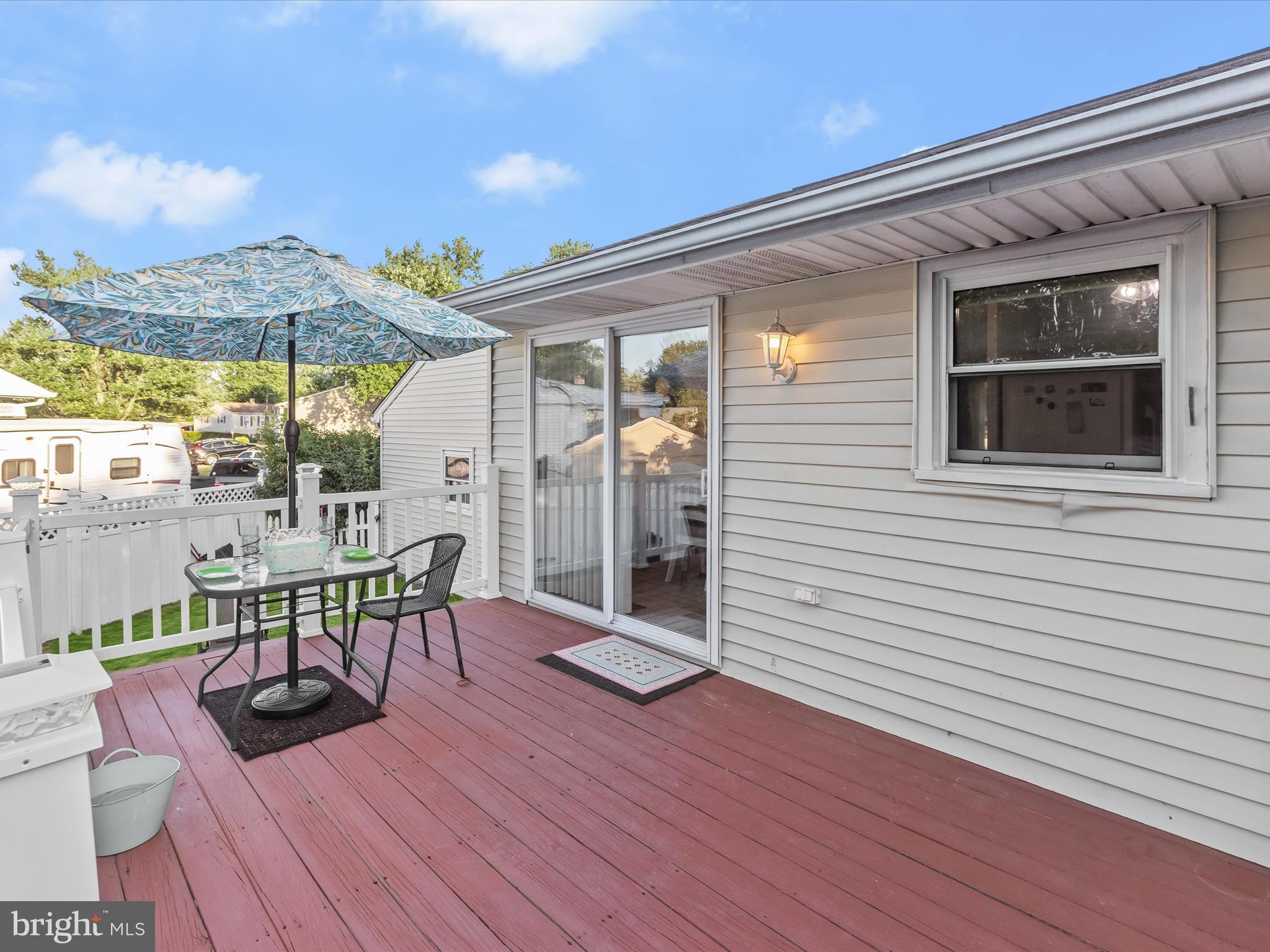 928 Princeton Ter