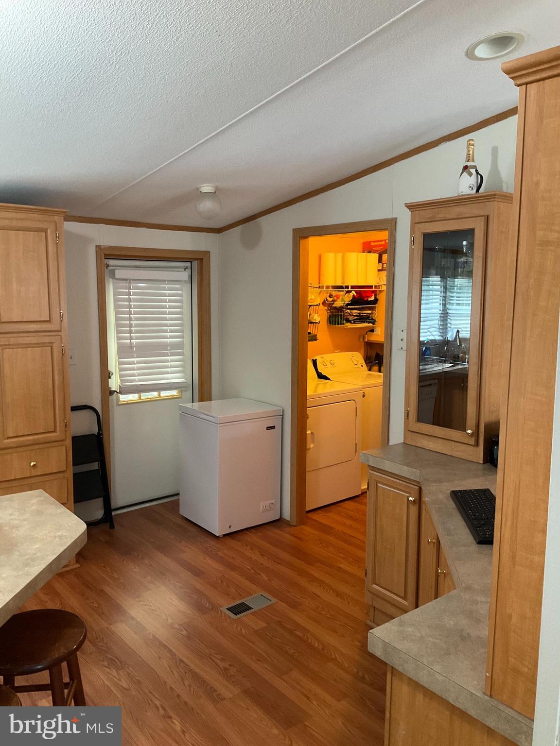 156 Jaguar Drive