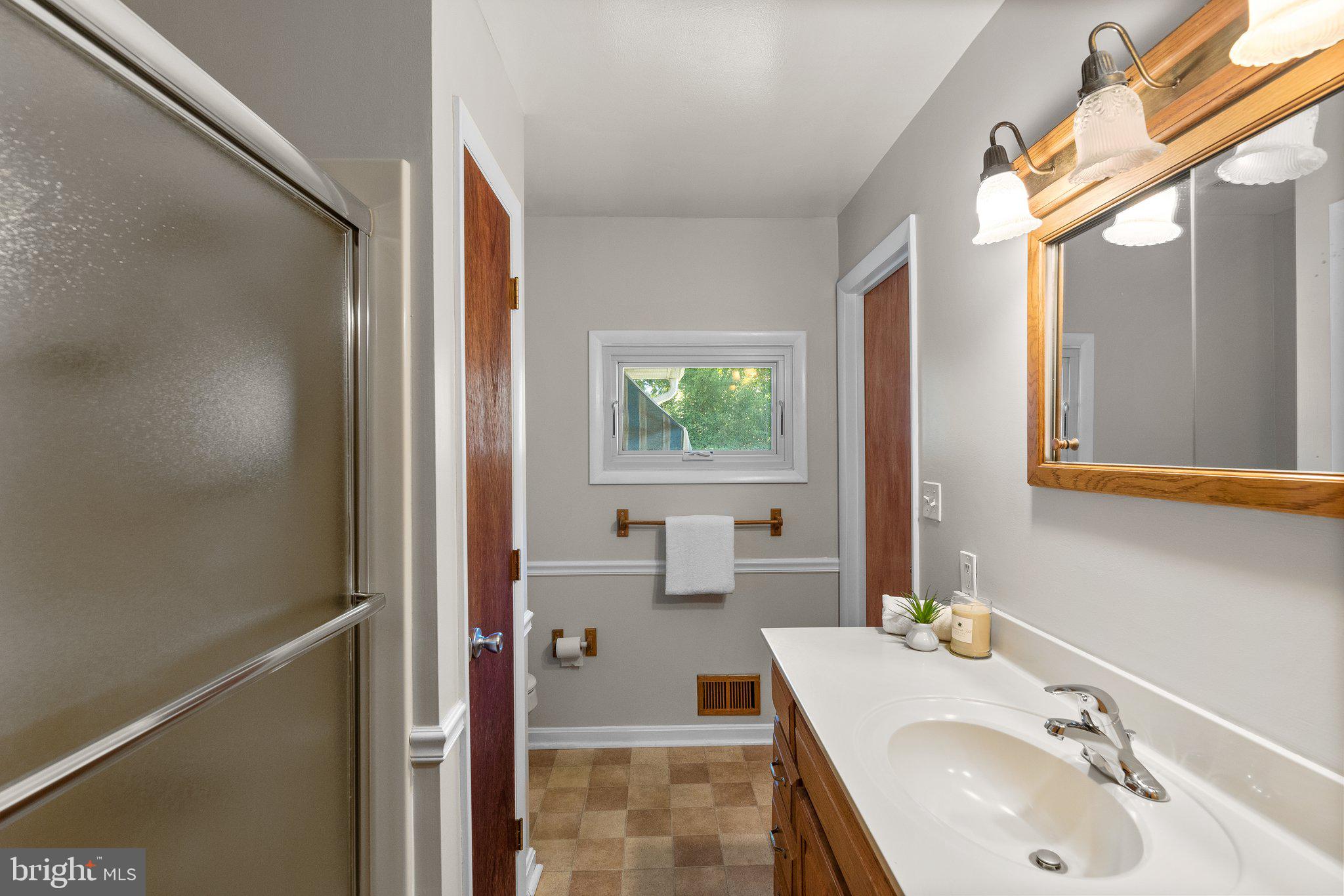 413 Arbor Dr