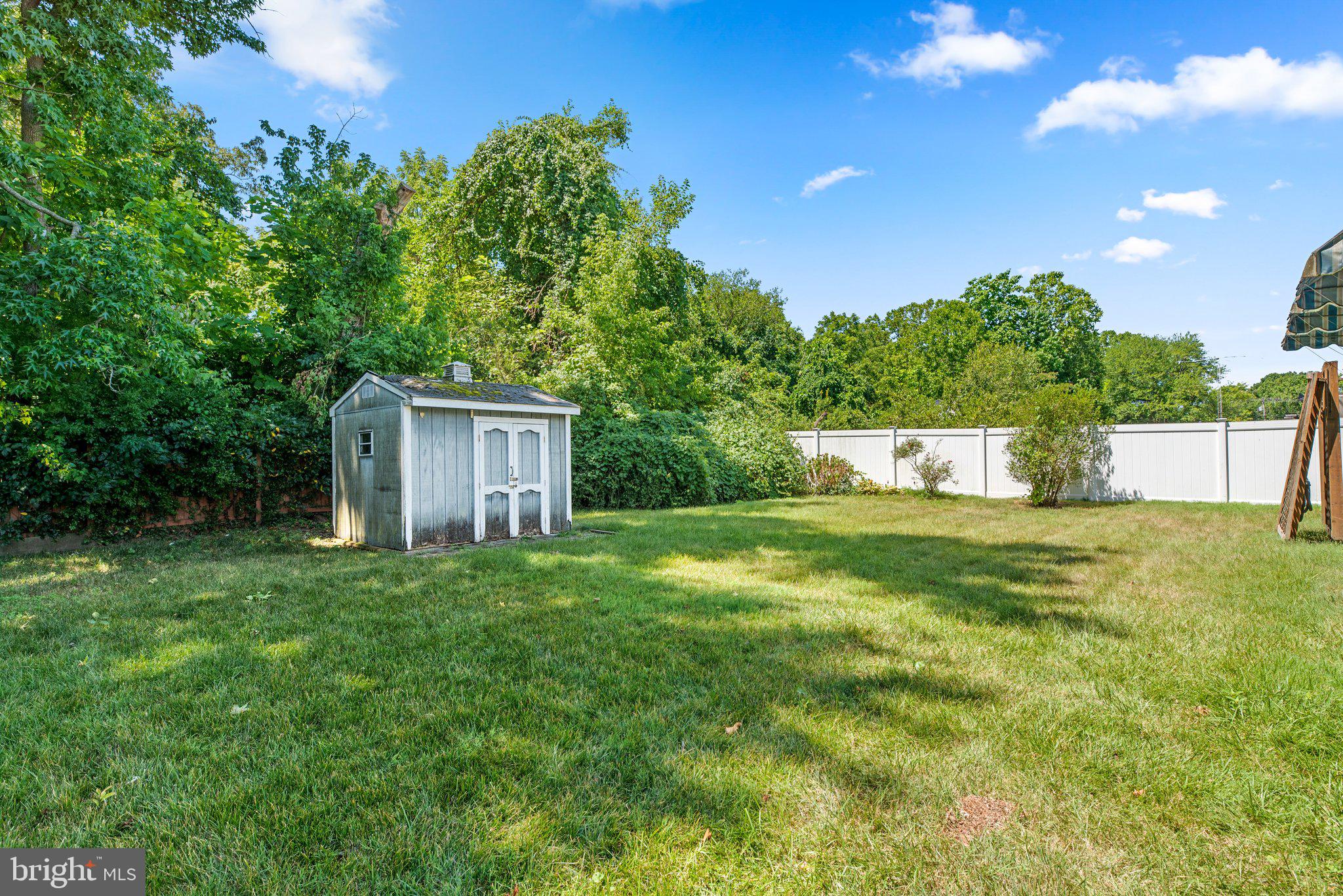 413 Arbor Dr