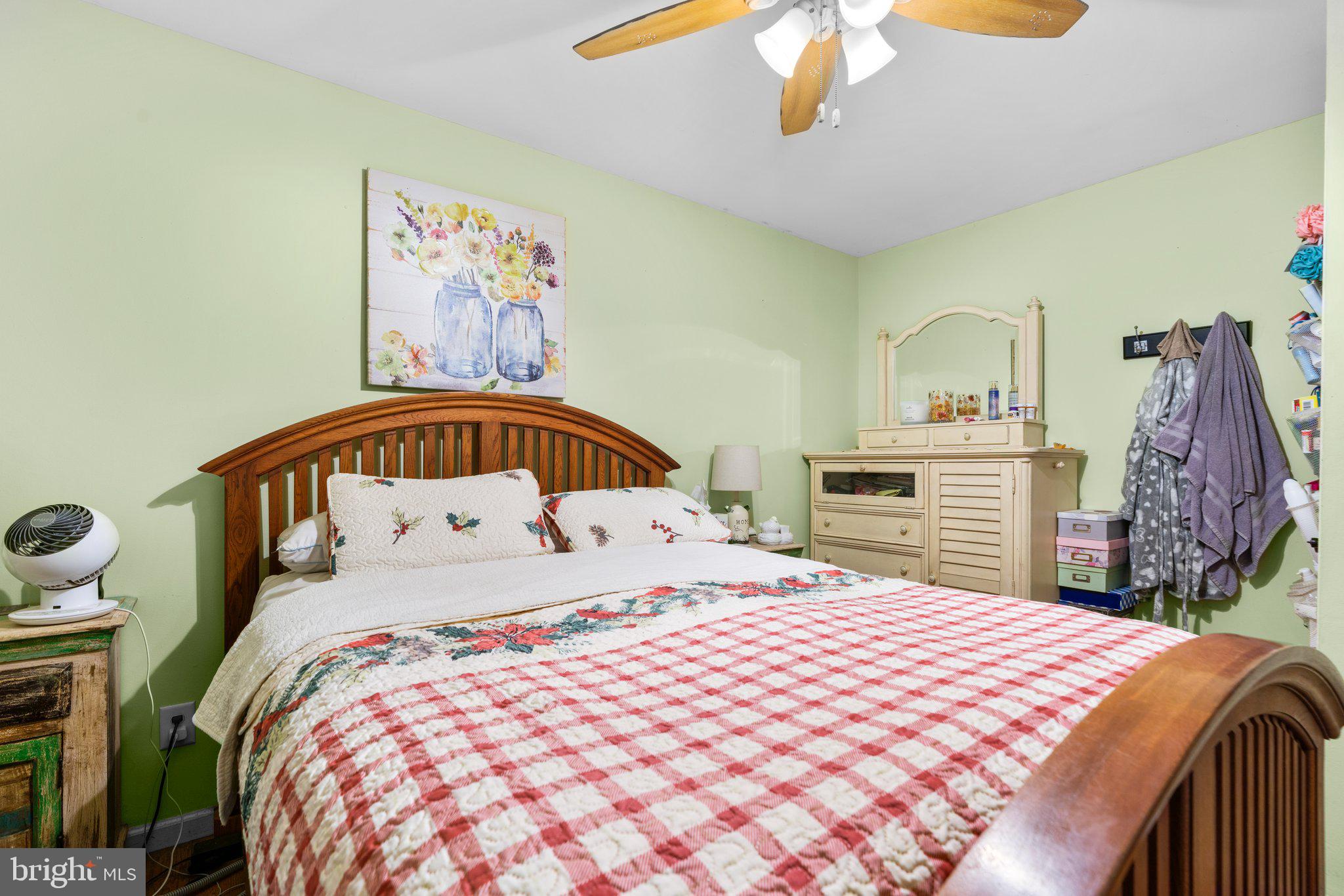 307 Marie Ave