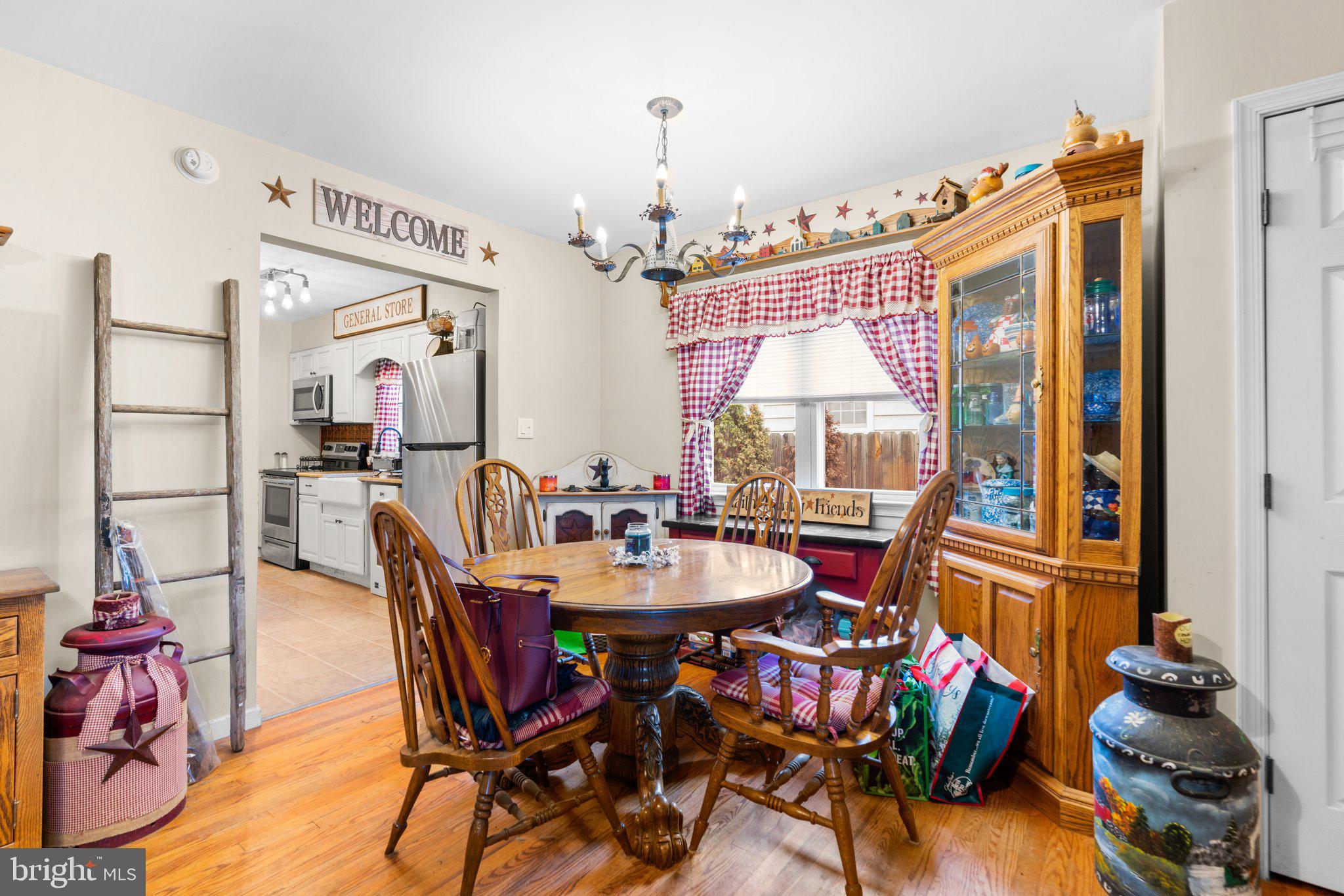 307 Marie Ave