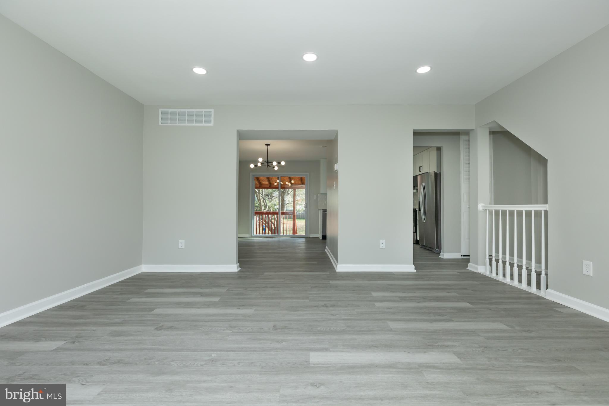 216 Michele Cir