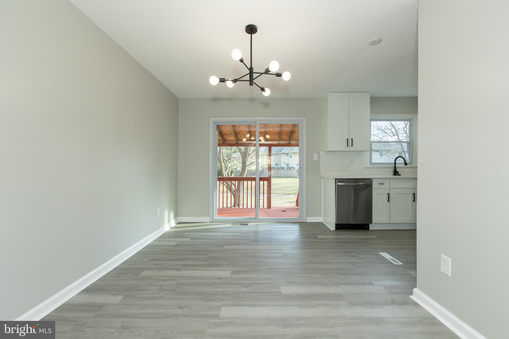 216 Michele Cir