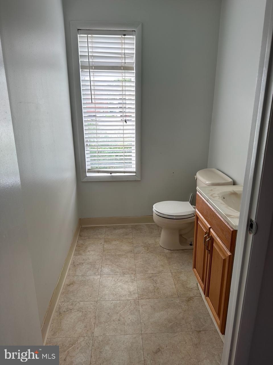 1414 CRAIN HIGHWAY N 2B