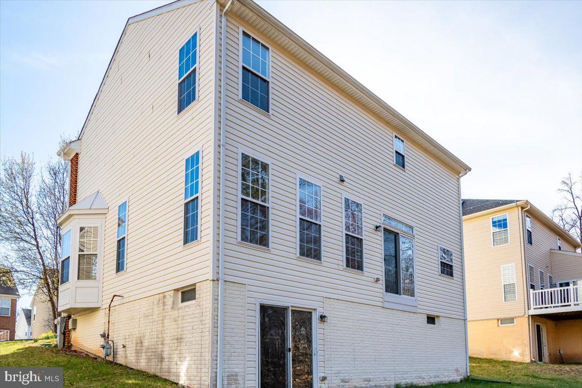 1716 Allerford Dr