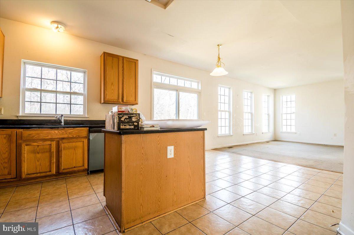 1716 Allerford Dr