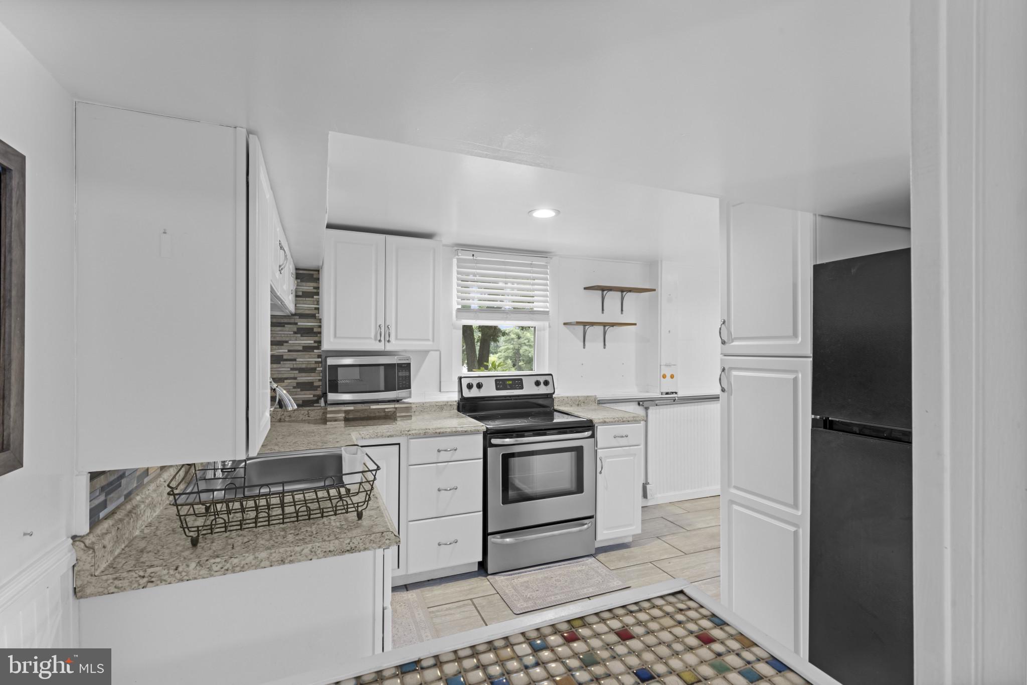 7522 MONTEVIDEO COURT