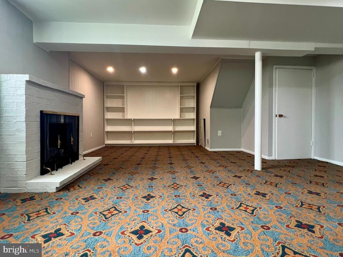 900 PRINCETON TERRACE