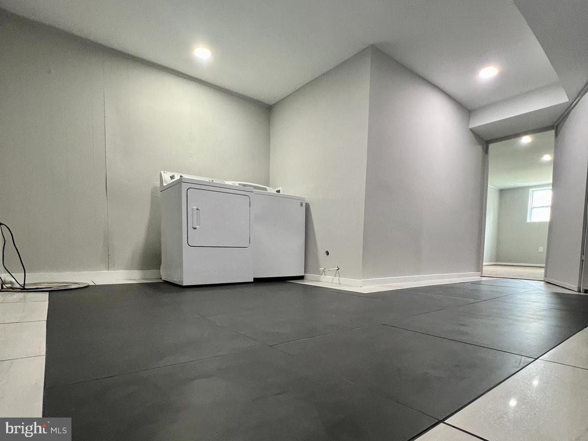 900 PRINCETON TERRACE