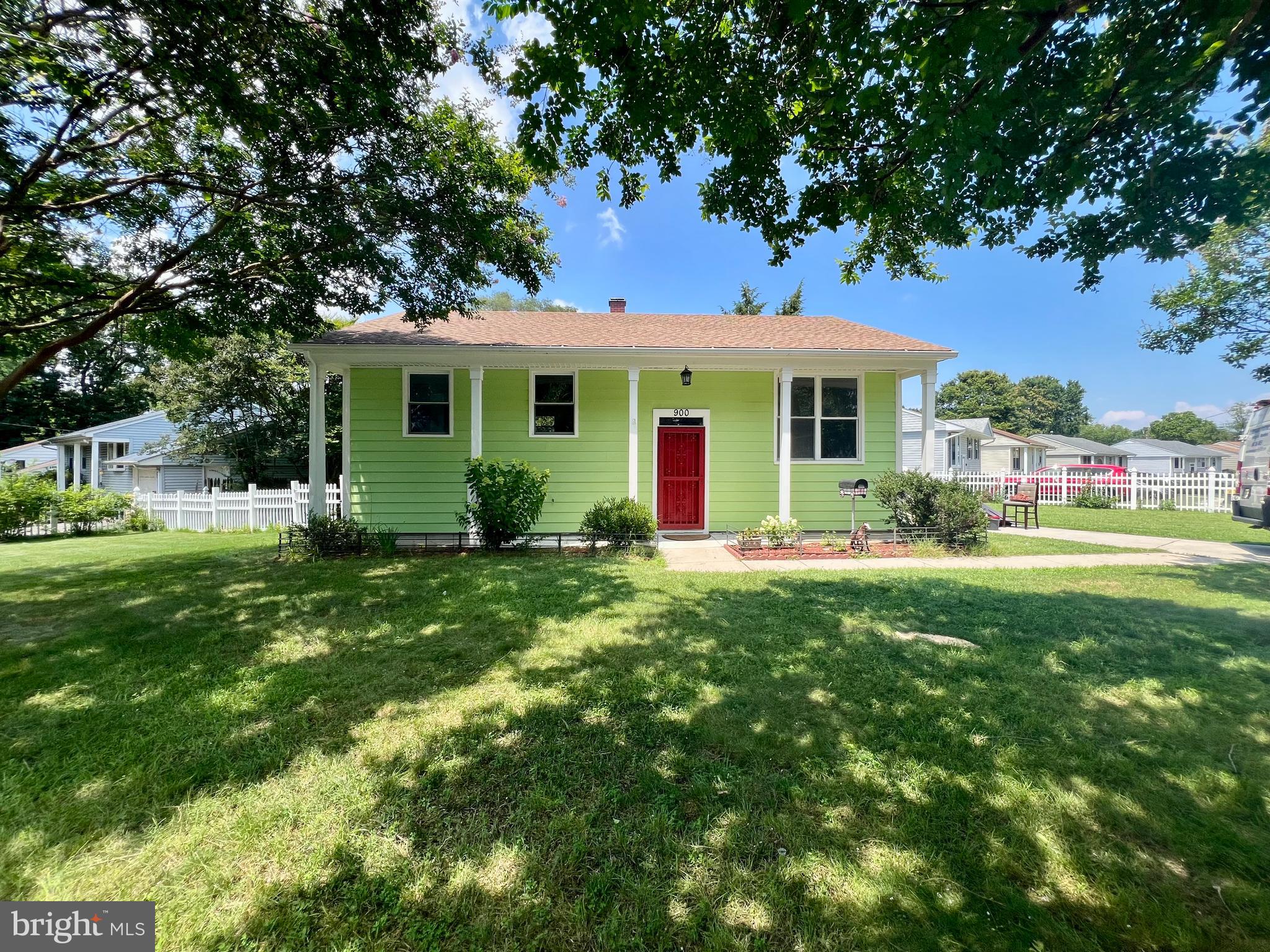 900 PRINCETON TERRACE