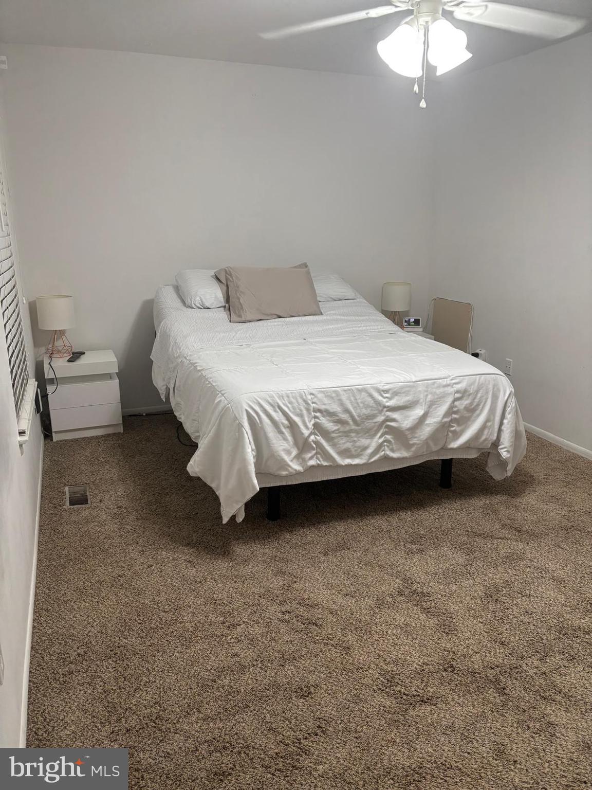 1822 DOVE COURT