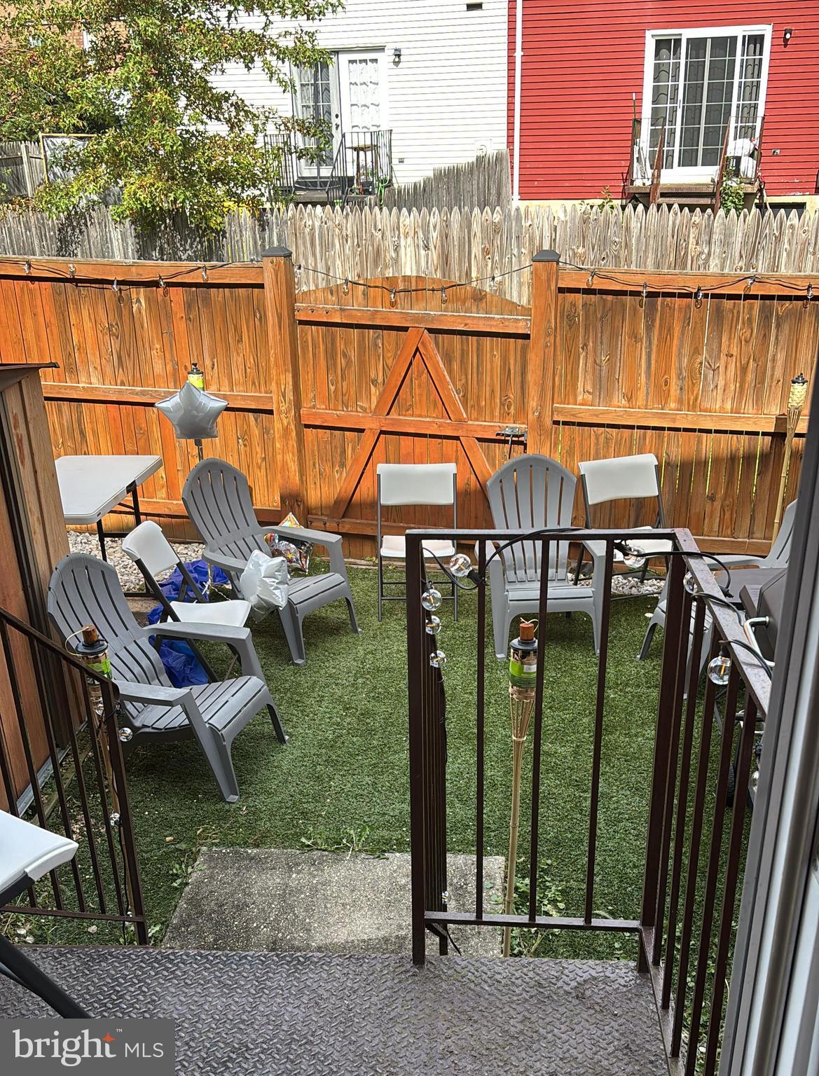 1822 DOVE COURT