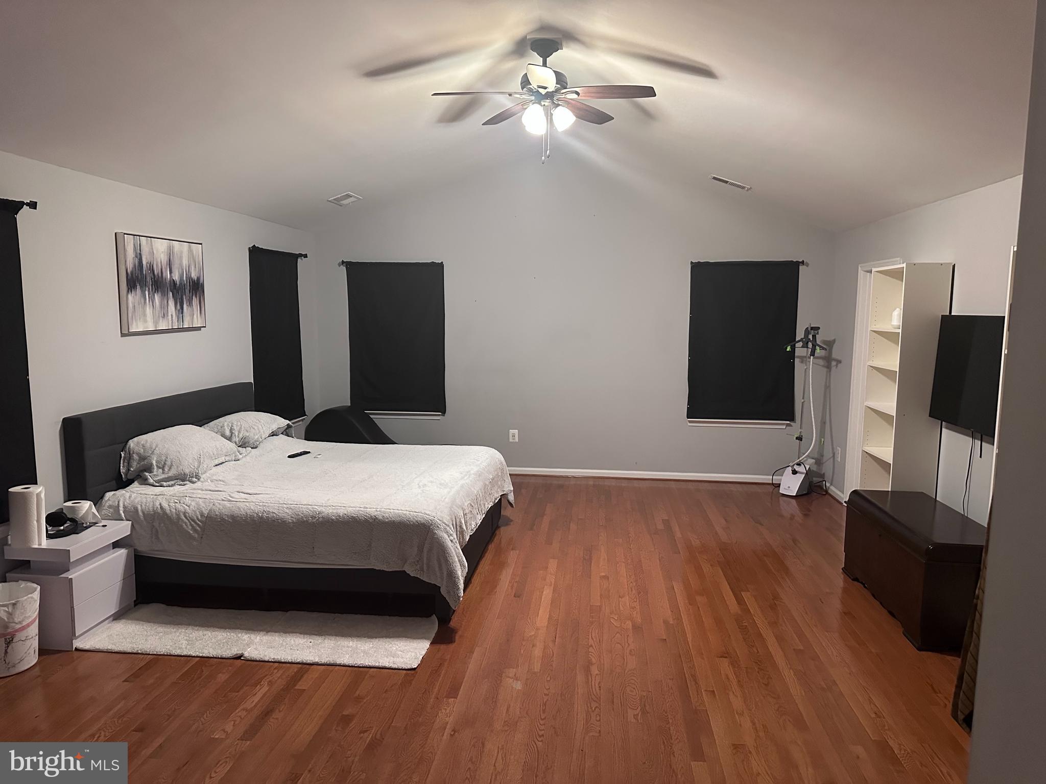 6949 HERITAGE CROSSING