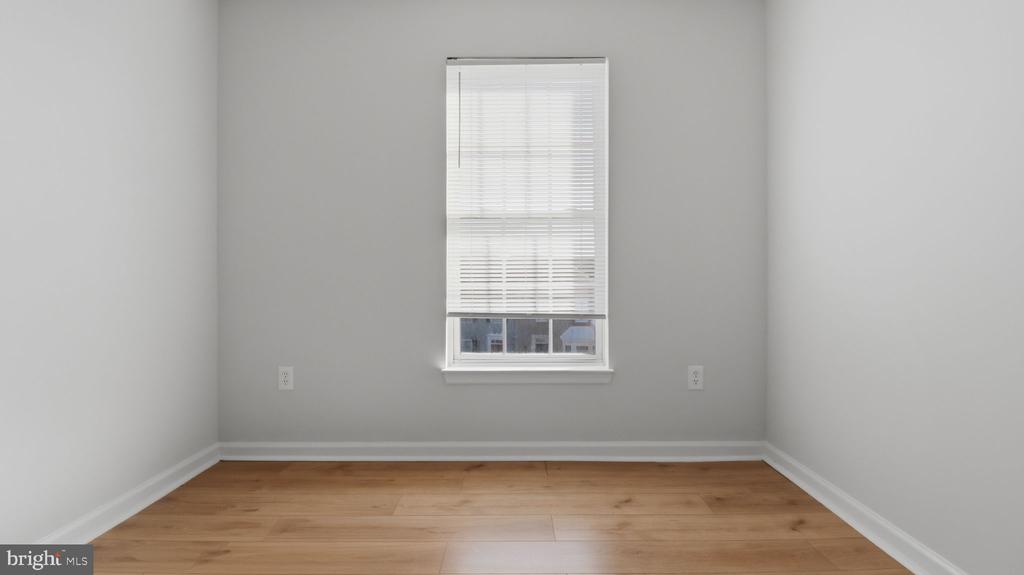 1404 PANGBOURNE WAY