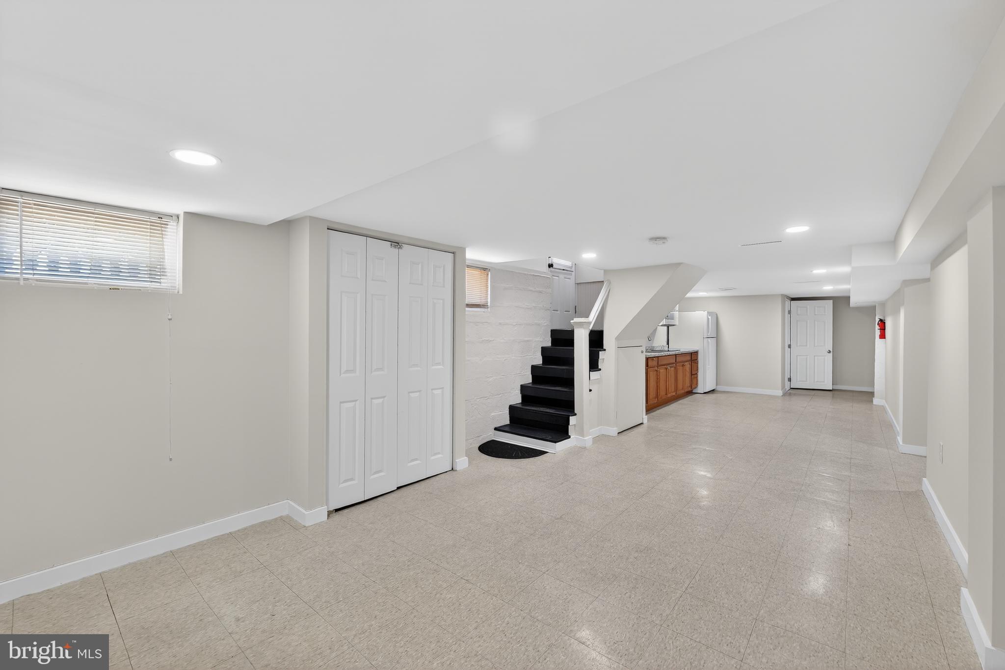 311 TOWNSEND AVENUE