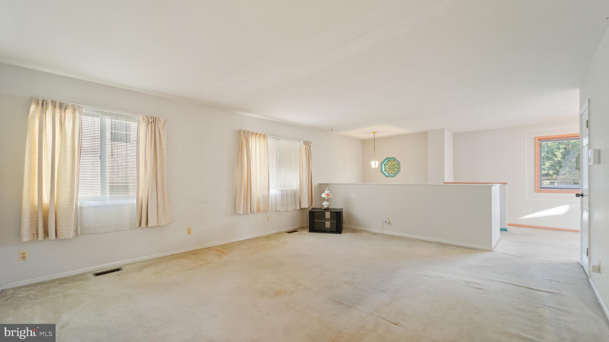 4106 Orchard AVENUE