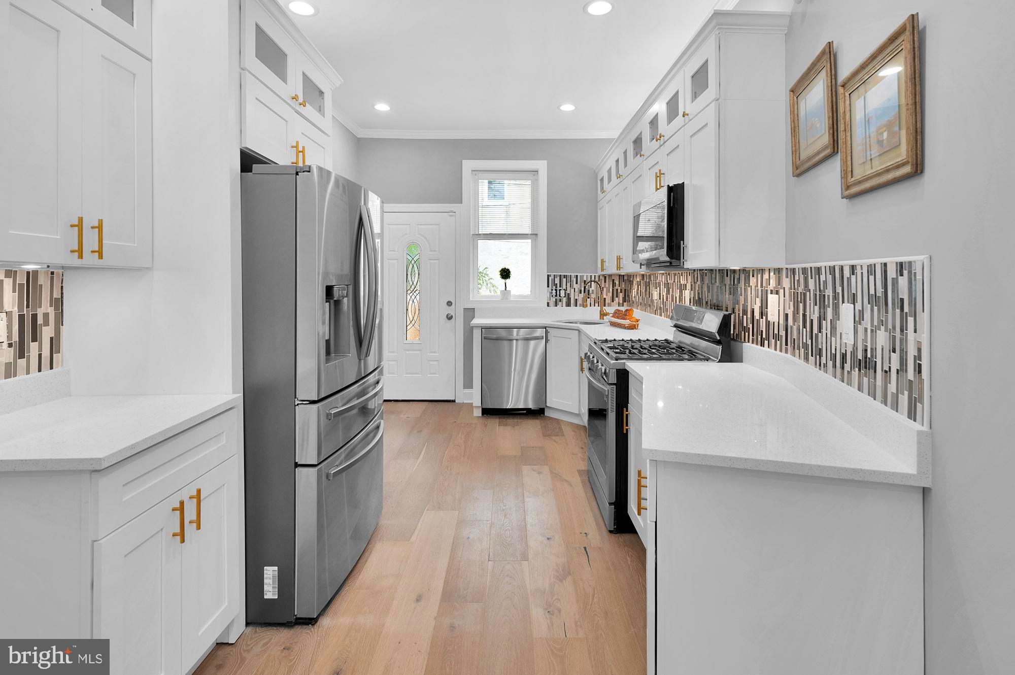 1904 W Fayette STREET