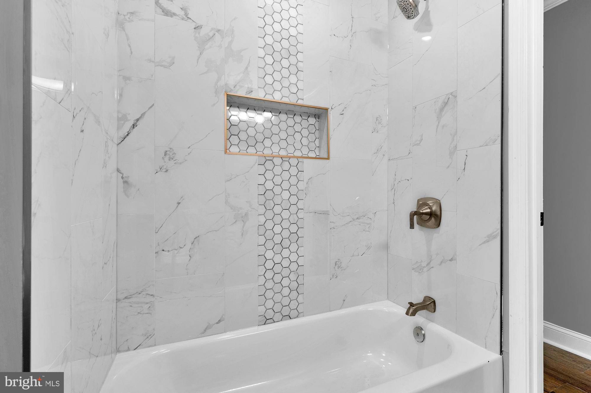 1904 W Fayette STREET