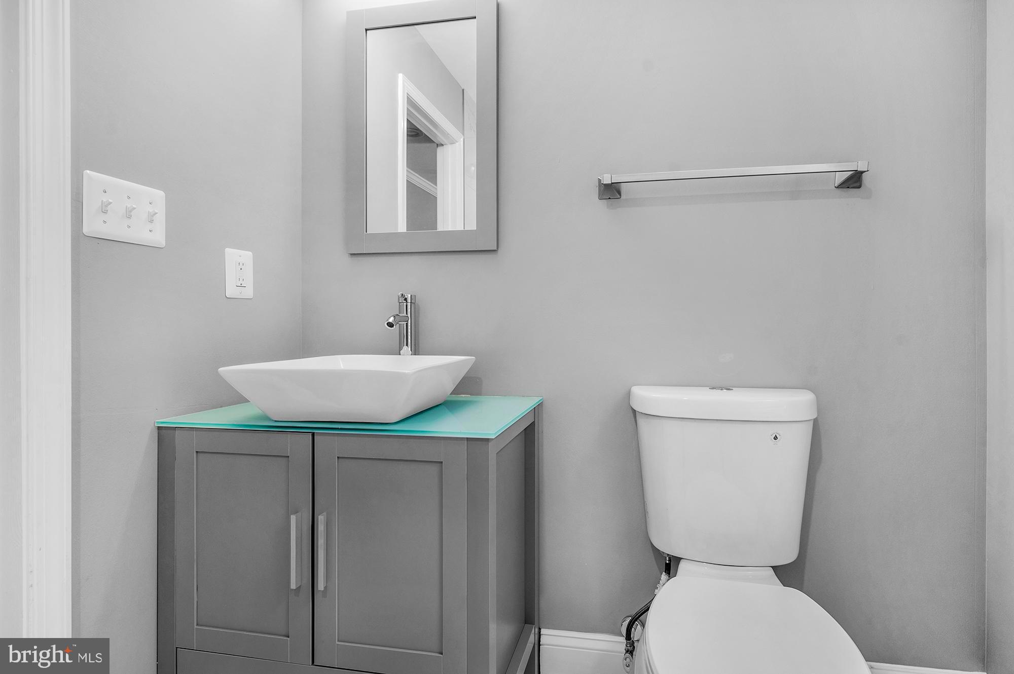 1904 W Fayette STREET