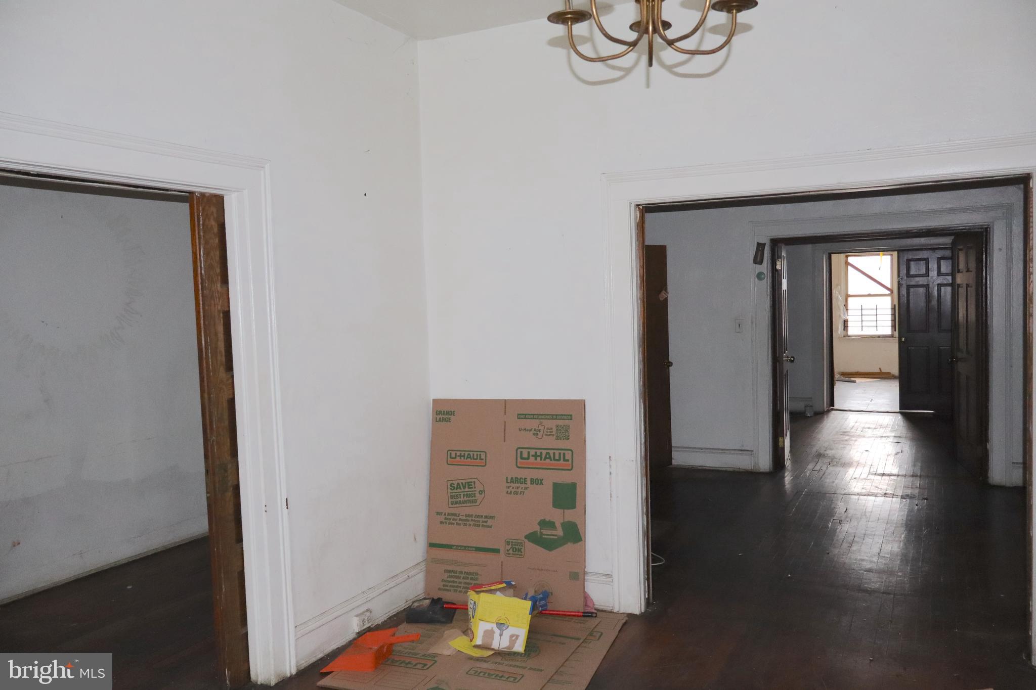2732 Reisterstown Road