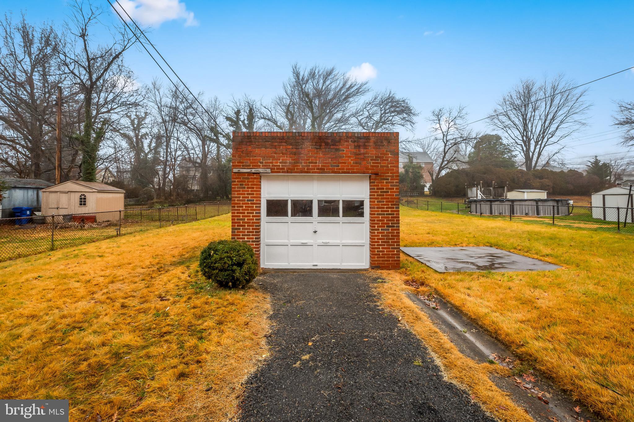 3150 Woodring