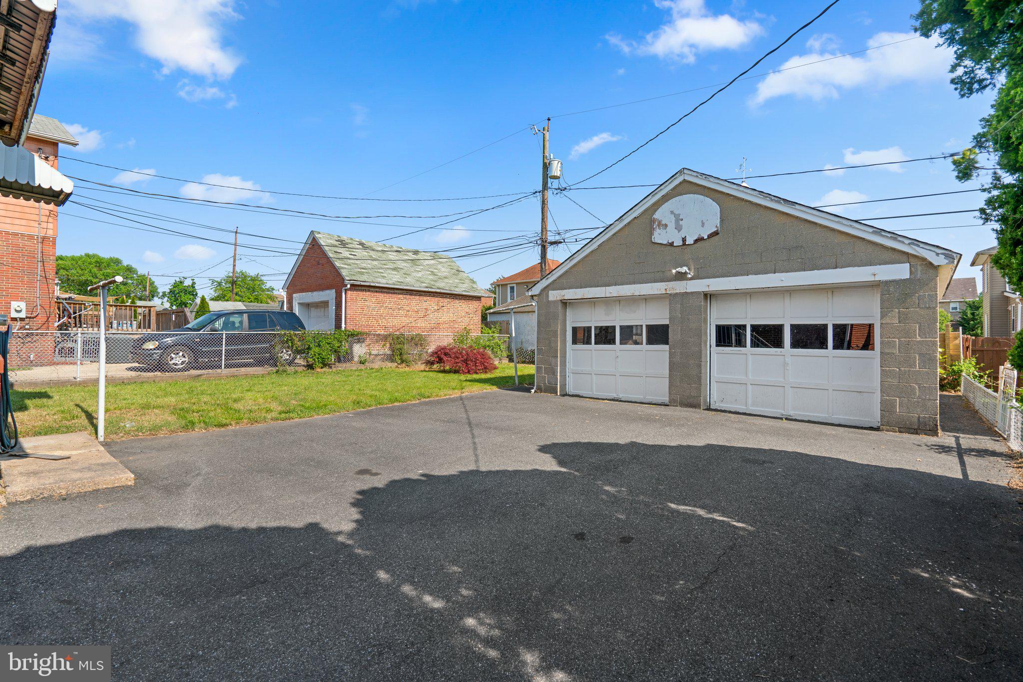 6715 Youngstown Ave.