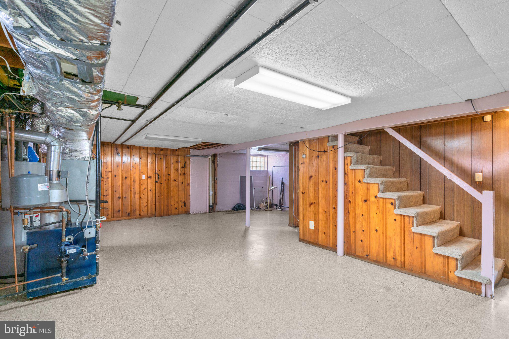 6715 Youngstown Ave.