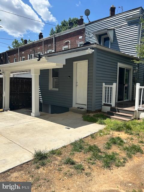 2821 Round Rd