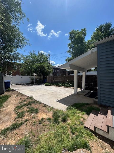 2821 Round Rd