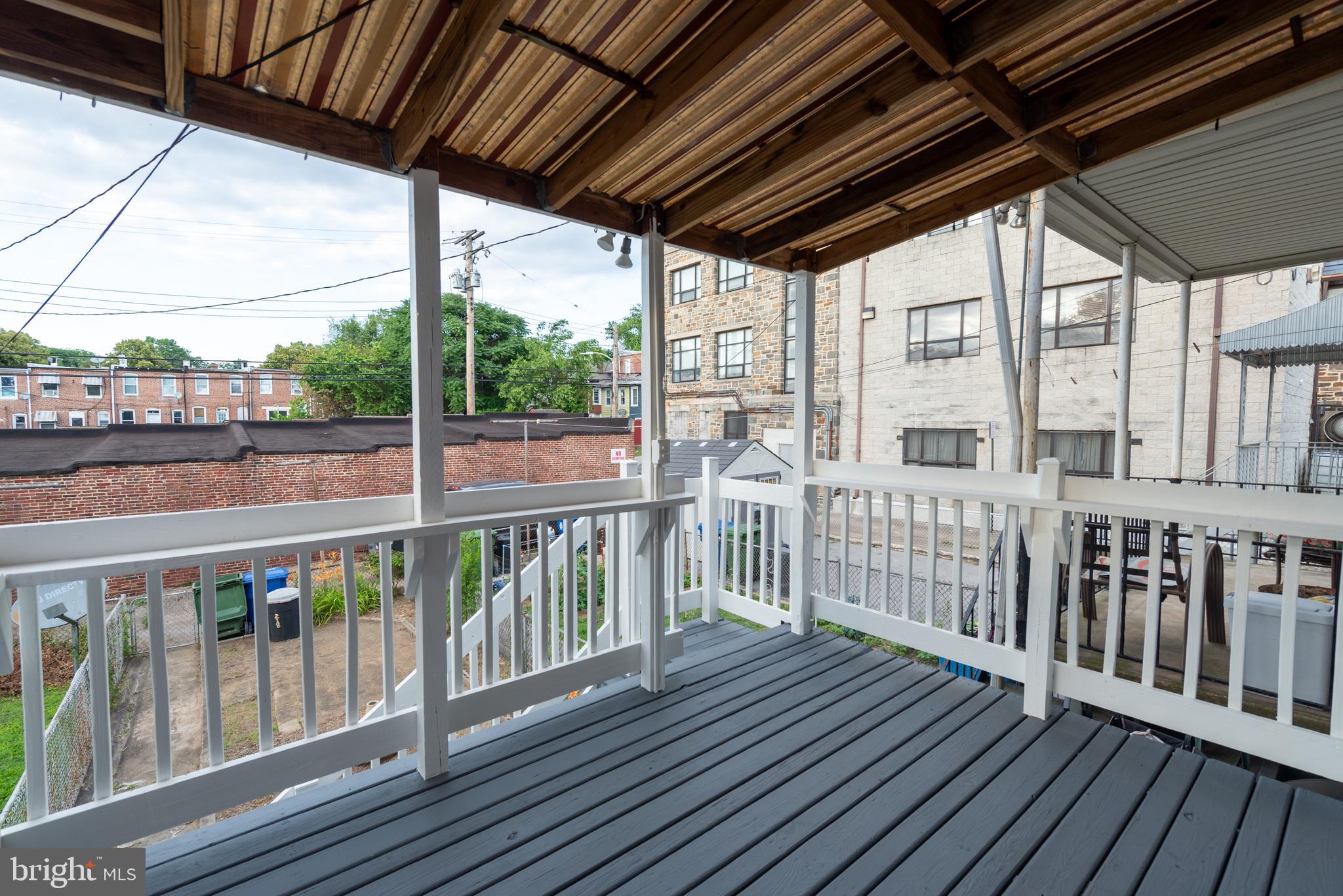 218 Washburn Ave