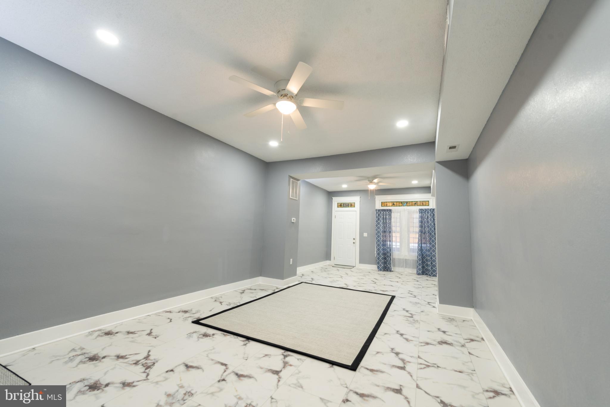218 Washburn Ave