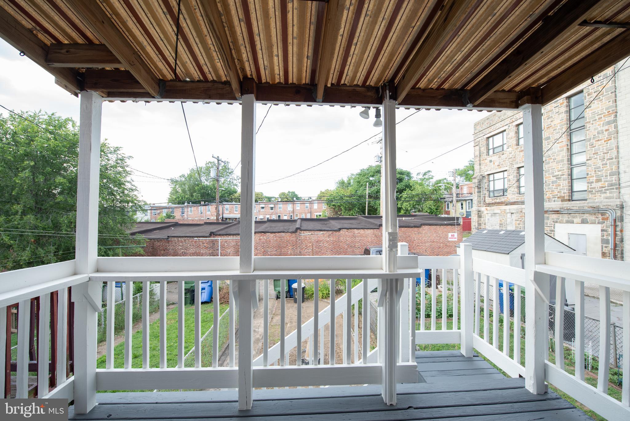 218 Washburn Ave