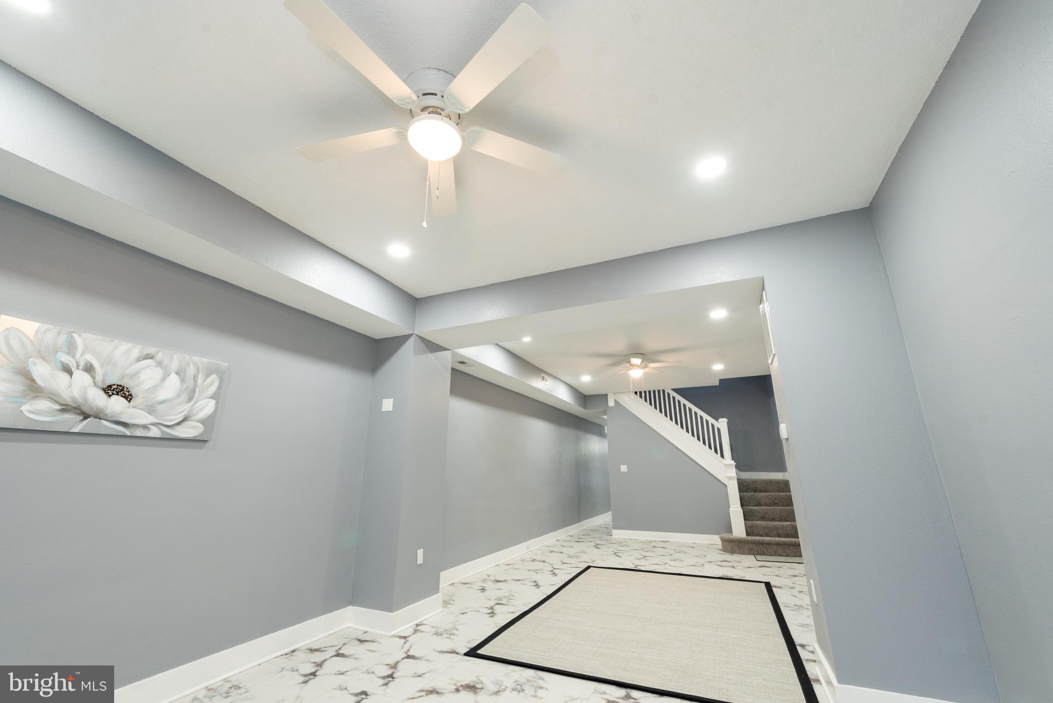 218 Washburn Ave