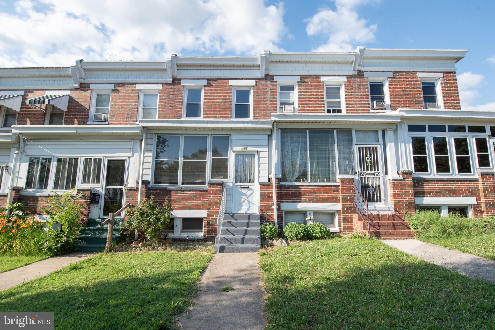 218 Washburn Ave