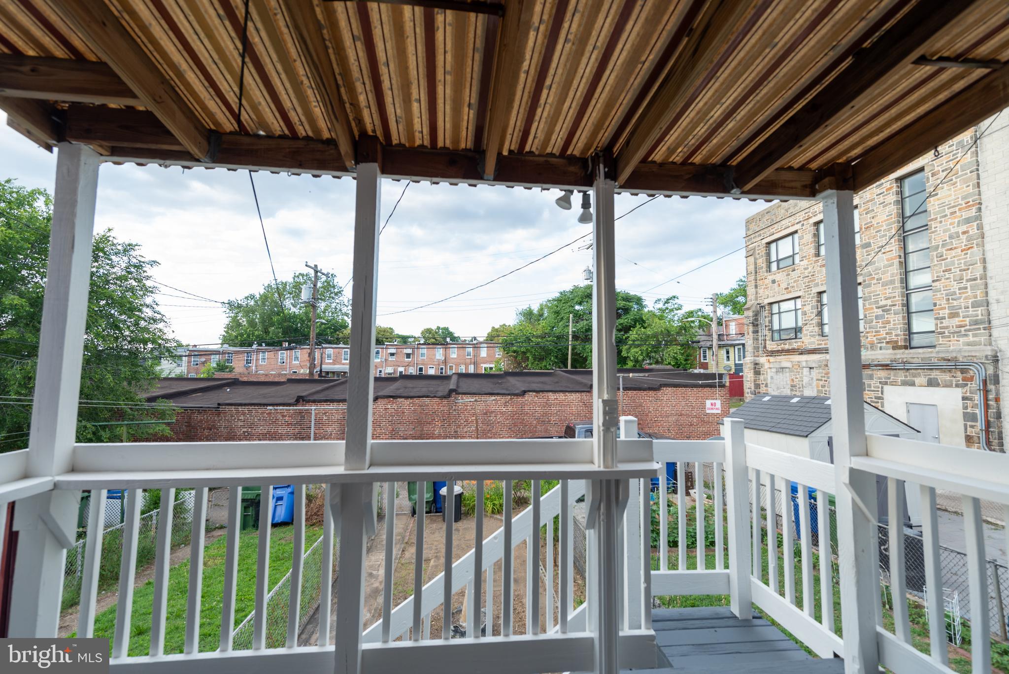 218 Washburn Ave