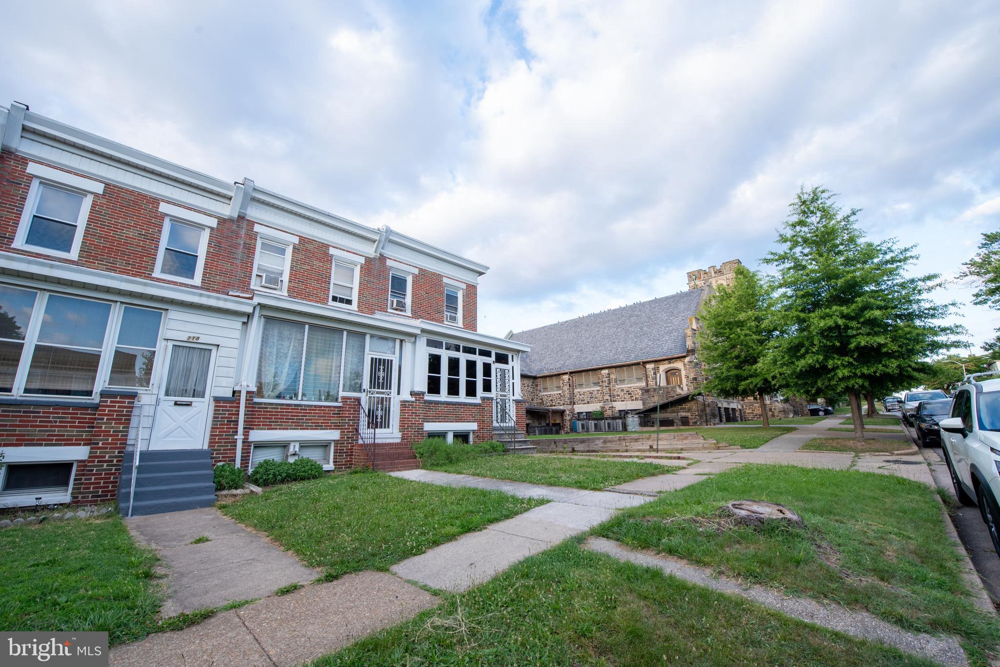 218 Washburn Ave