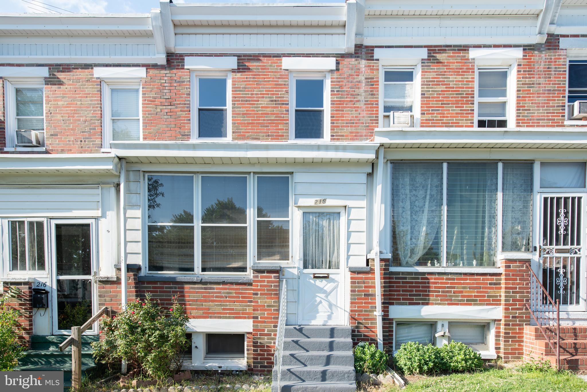 218 Washburn Ave