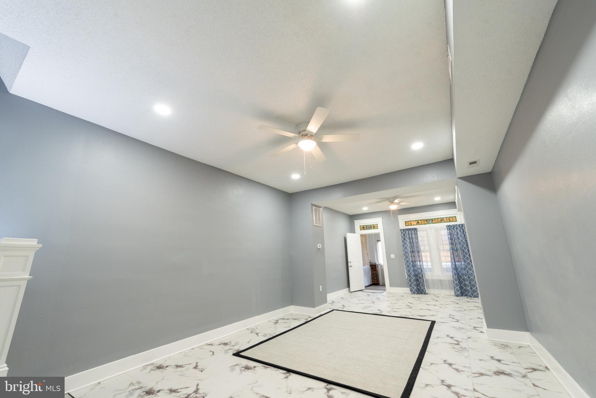218 Washburn Ave