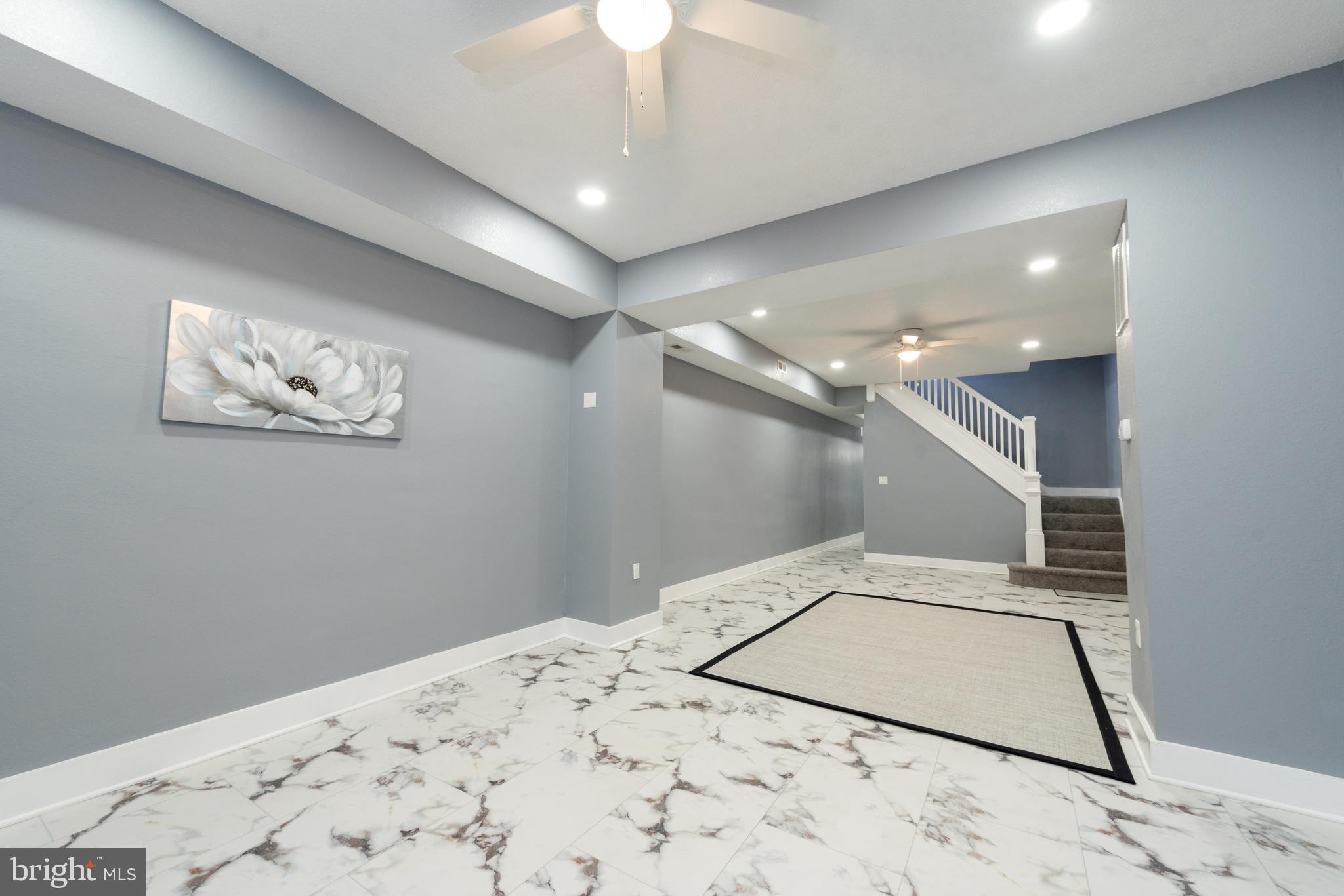 218 Washburn Ave
