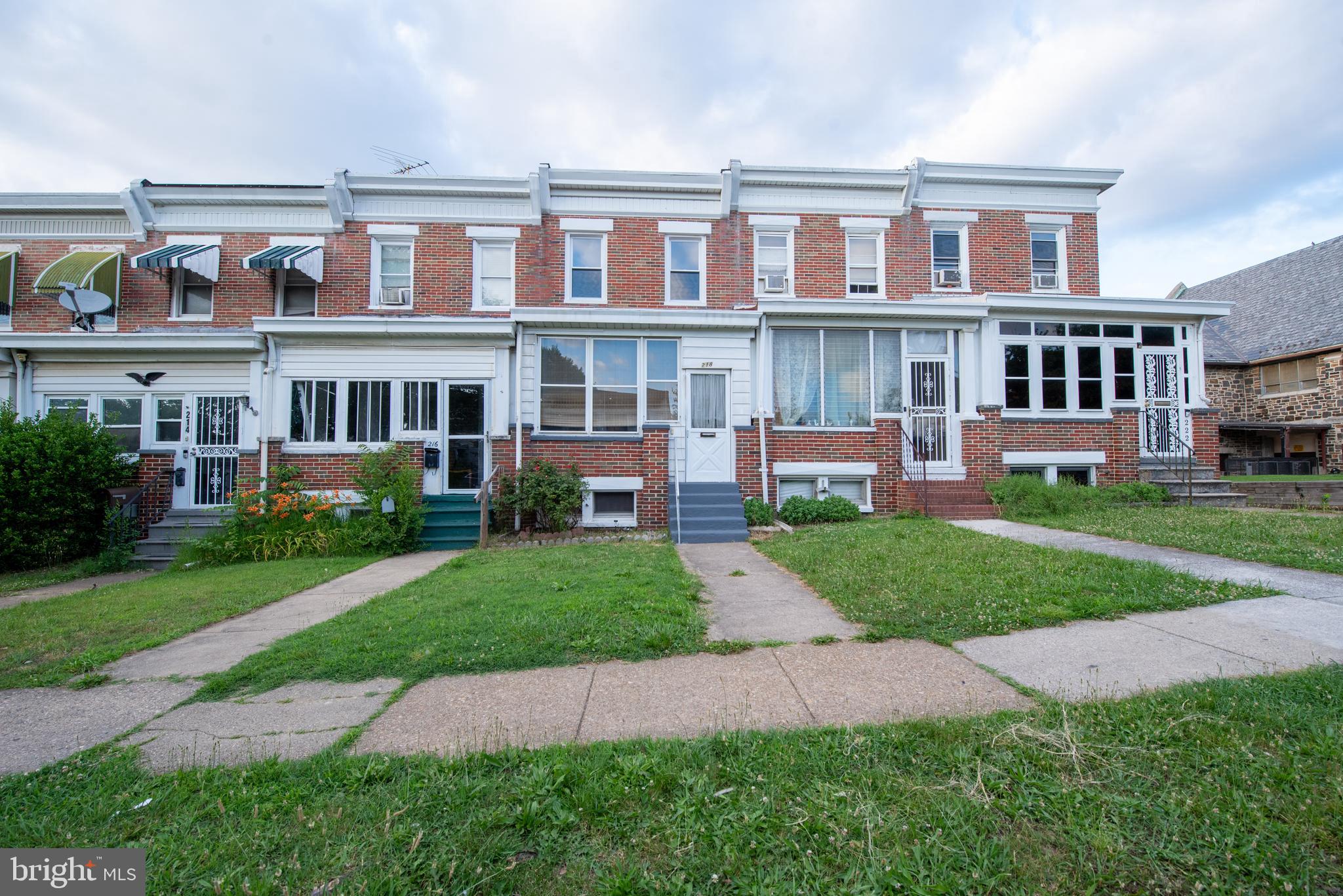 218 Washburn Ave