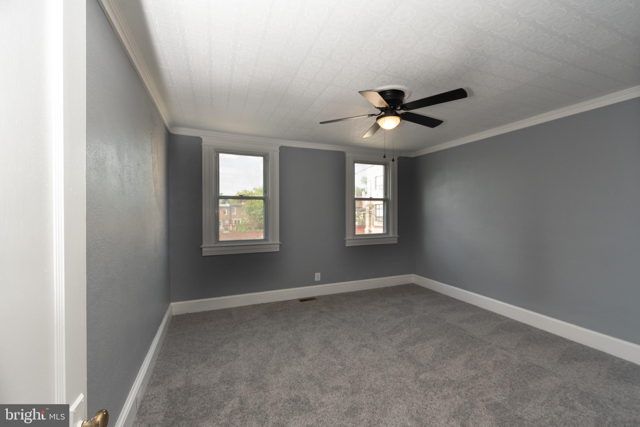 218 Washburn Ave
