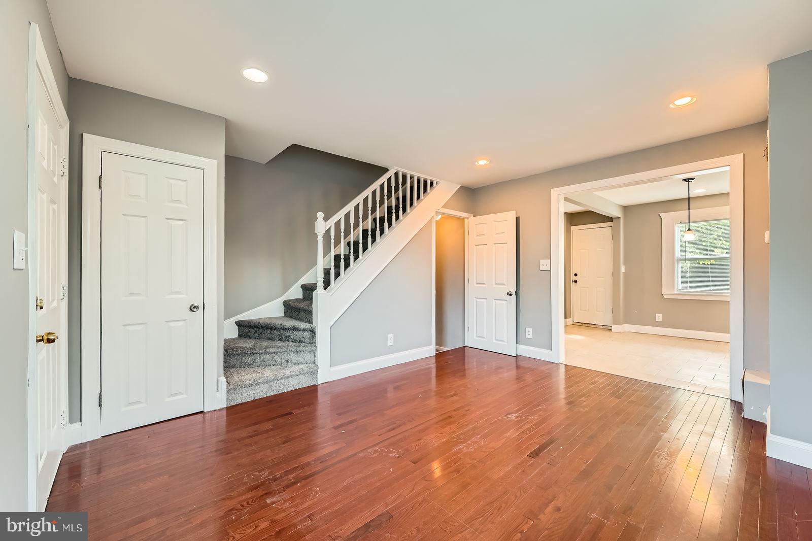 3608 Saint Victor St